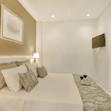 Solari Luxury Corfu Town *